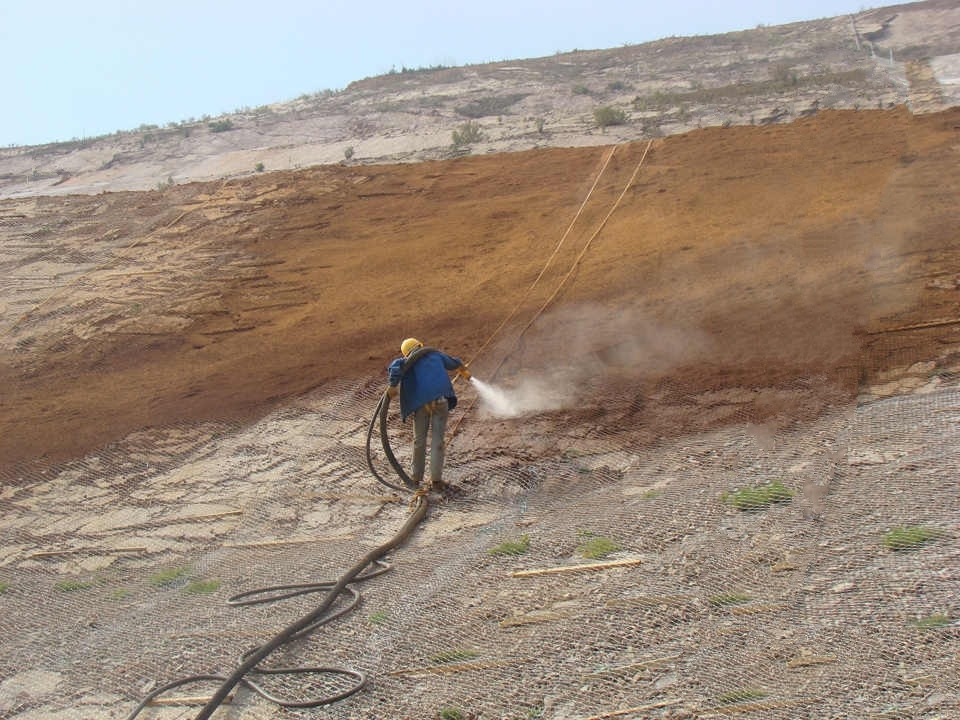 边坡治理原则：守护大地稳定的基石